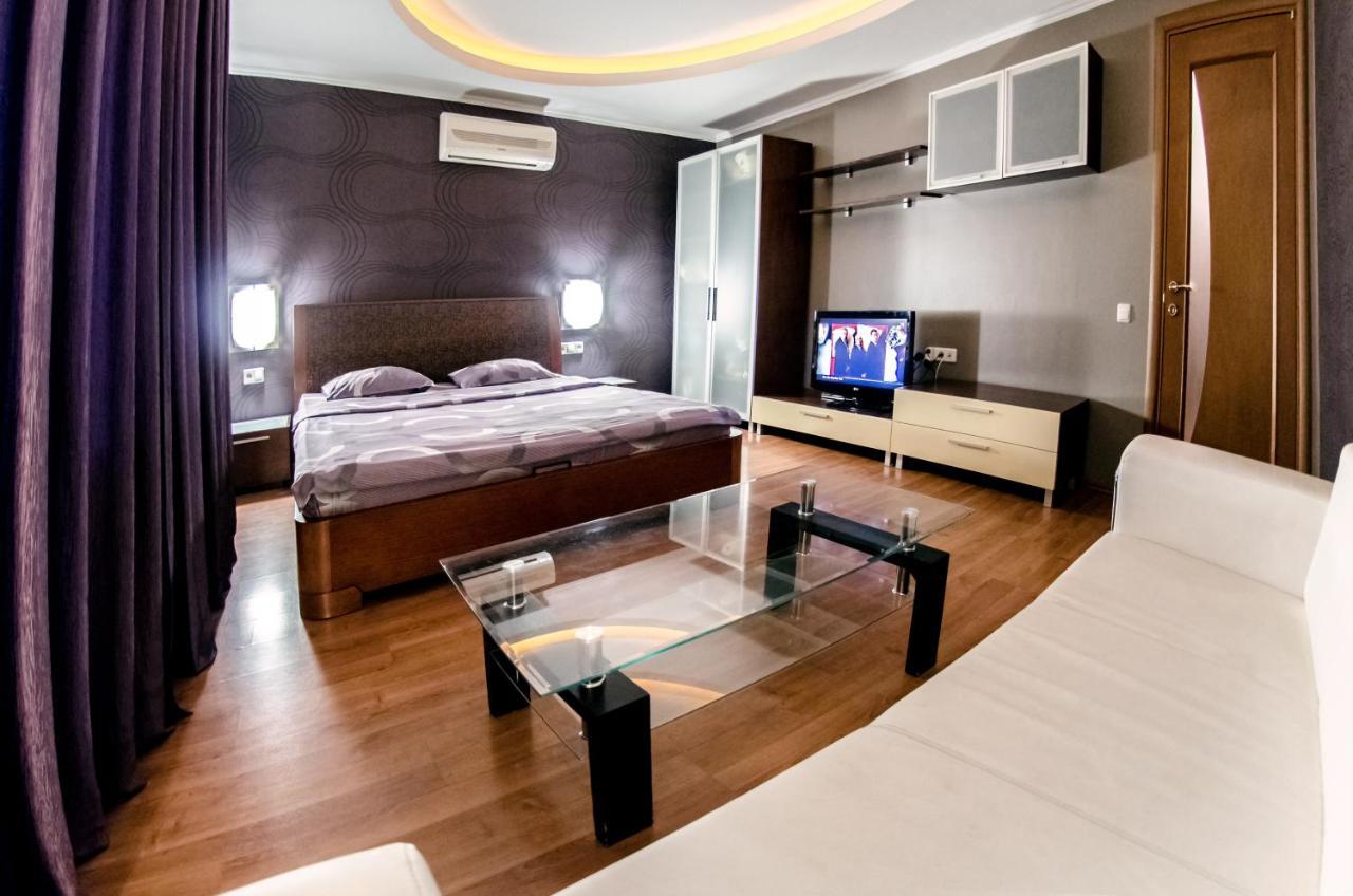 Hotrent Pechersk Lesy 20/22 Kijów Zewnętrze zdjęcie